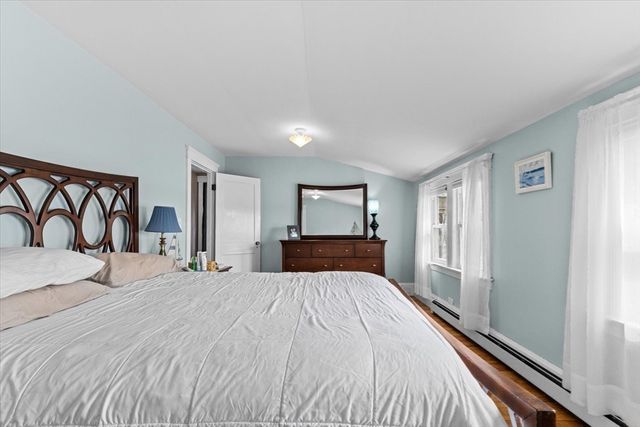 6 Davis Way, Worcester, MA 01604