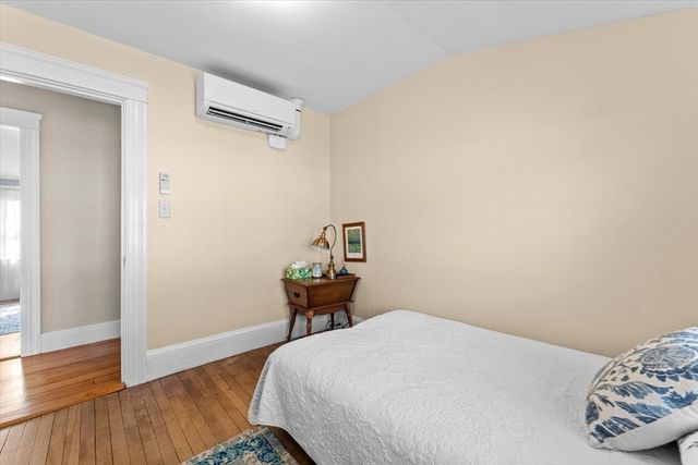 6 Davis Way, Worcester, MA 01604