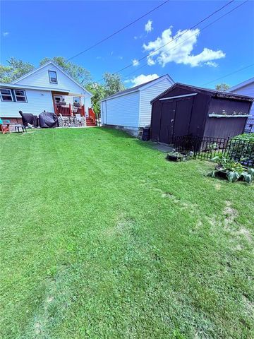1220 Barron Street, Eau Claire, WI 54703