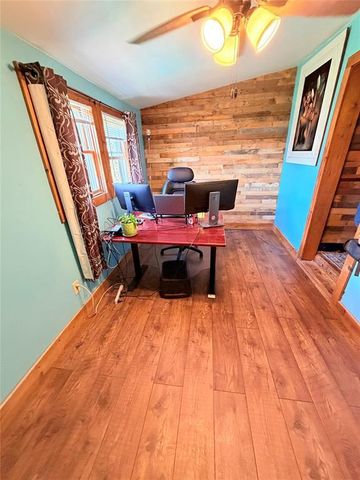 1220 Barron Street, Eau Claire, WI 54703