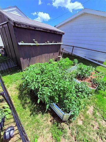 1220 Barron Street, Eau Claire, WI 54703