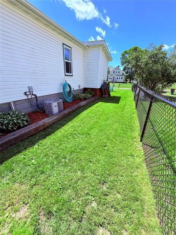 1220 Barron Street, Eau Claire, WI 54703