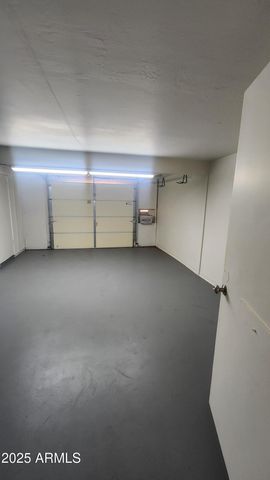 10582 W OAKMONT Drive, Sun City, AZ 85351