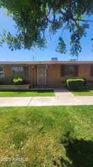 10582 W OAKMONT Drive, Sun City, AZ 85351