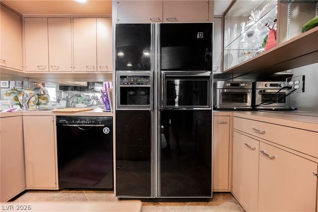 3823 Sinclair Street, Las Vegas, NV 89121