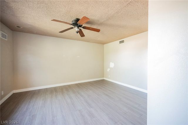 3823 Sinclair Street, Las Vegas, NV 89121