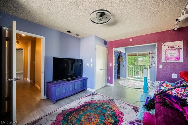 3823 Sinclair Street, Las Vegas, NV 89121