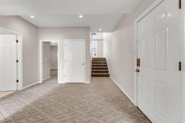 1518 W Stagecoach Court, Nixa, MO 65714