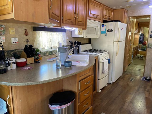 259 Care Center Drive, Livingston, TX 77351