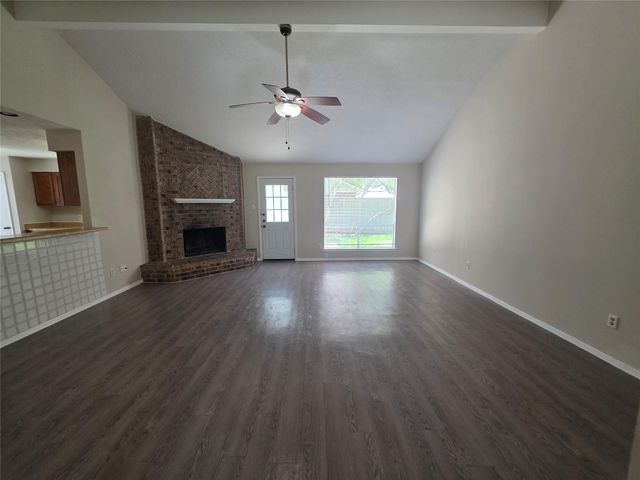 2777 Forest Point Drive, League City, TX 77573