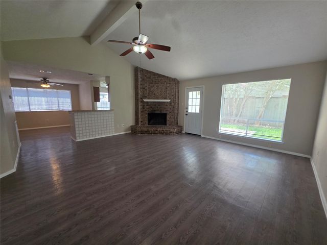 2777 Forest Point Drive, League City, TX 77573