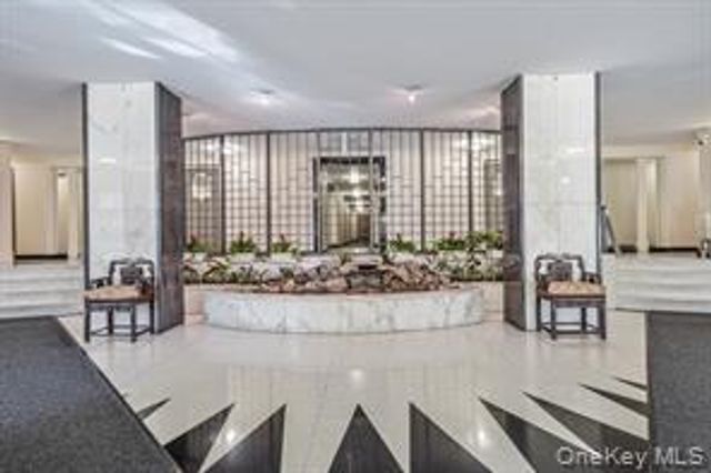 220-55 46th Avenue 7S, Bayside, NY 11361