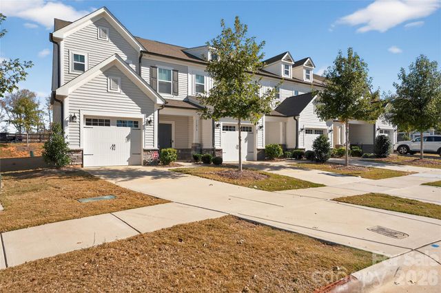 13008 Suncreek Terrace, Charlotte, NC 28214