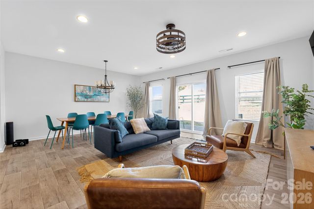 13008 Suncreek Terrace, Charlotte, NC 28214