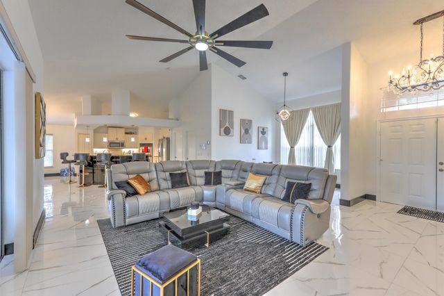 2725 SW Somber Road, Port St Lucie, FL 34953