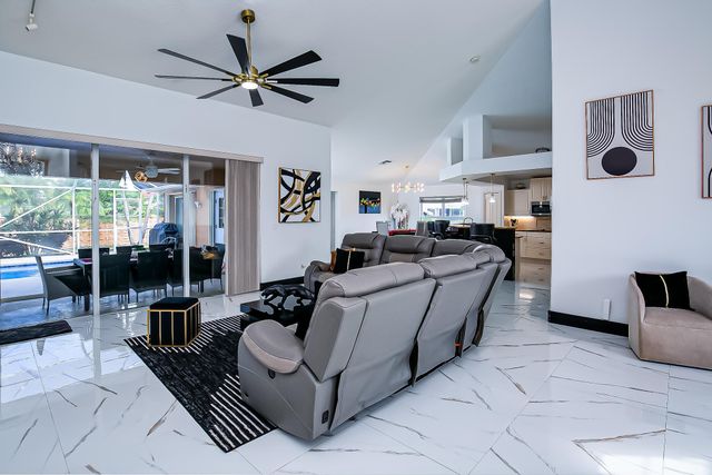 2725 SW Somber Road, Port St Lucie, FL 34953