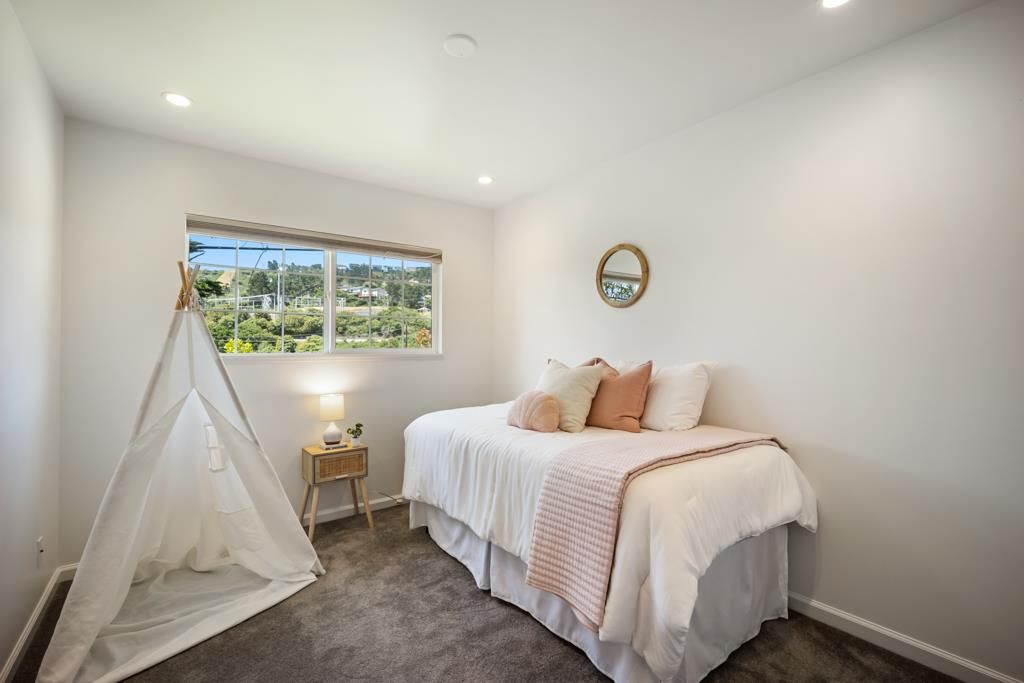 property-img