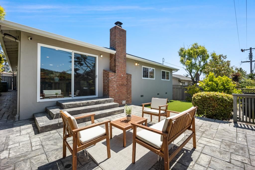 property-img