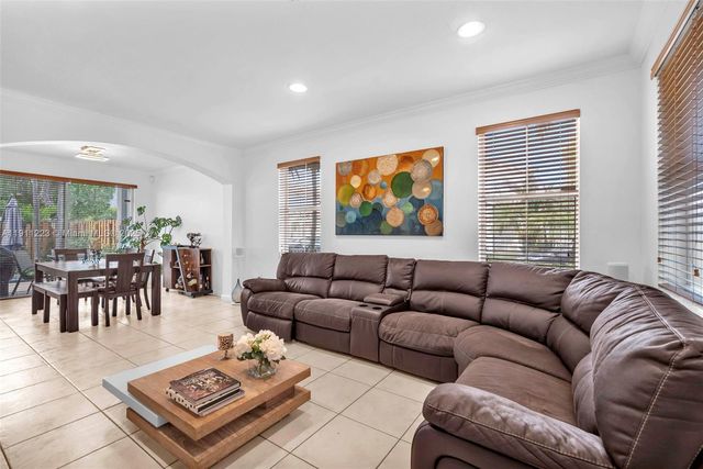 220 SW 87th Ct 0, Miami, FL 33174