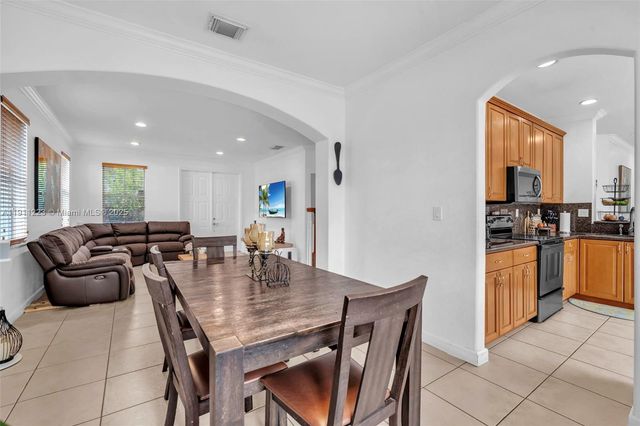 220 SW 87th Ct 0, Miami, FL 33174