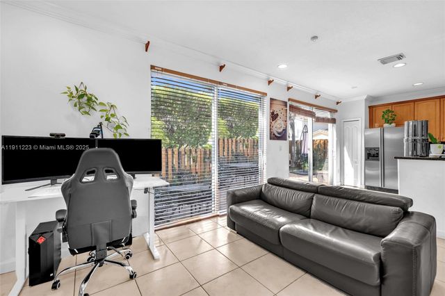 220 SW 87th Ct 0, Miami, FL 33174