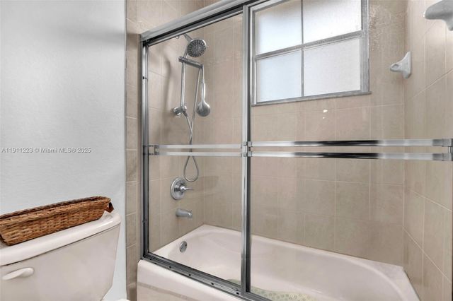 220 SW 87th Ct 0, Miami, FL 33174