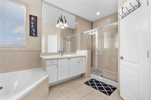 220 SW 87th Ct 0, Miami, FL 33174