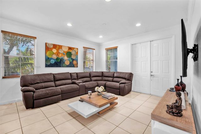 220 SW 87th Ct 0, Miami, FL 33174