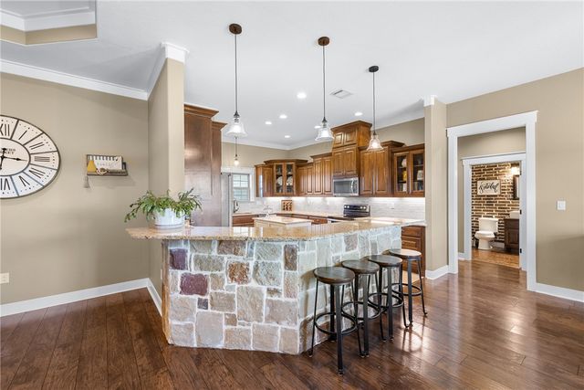 2232 FM 975, Caldwell, TX 77836