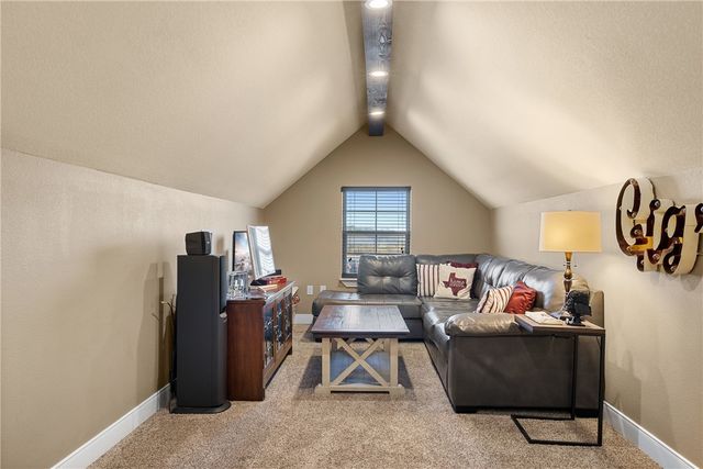 2232 FM 975, Caldwell, TX 77836