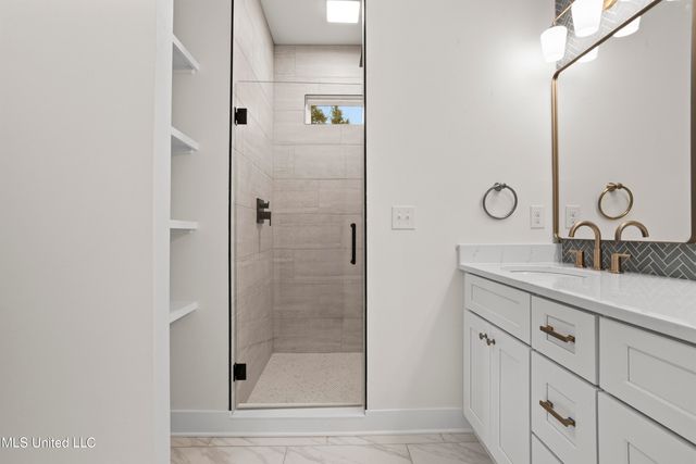 1708 Pelican Avenue, Ocean Springs, MS 39564