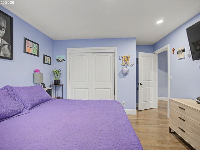 25 Ne 192nd Ave, Portland, OR 97230