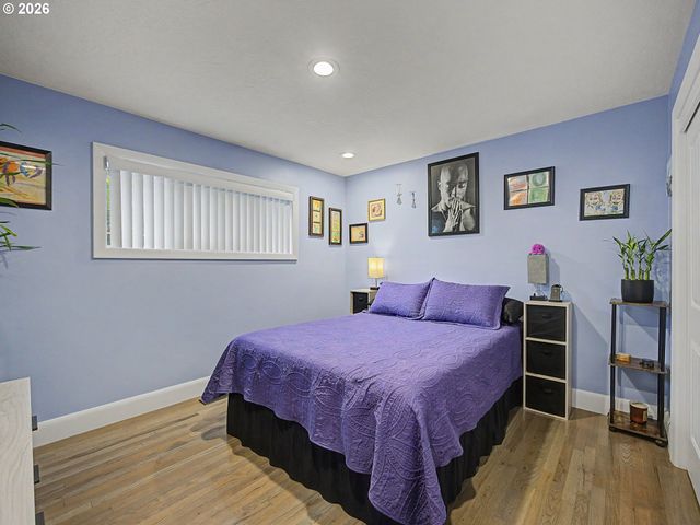25 Ne 192nd Ave, Portland, OR 97230