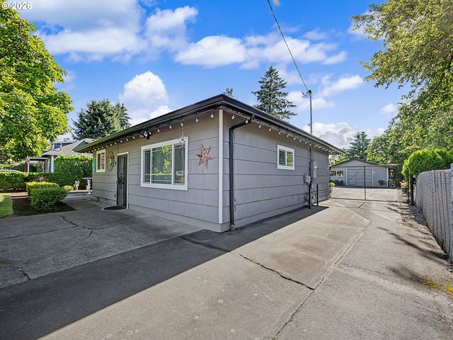 25 Ne 192nd Ave, Portland, OR 97230
