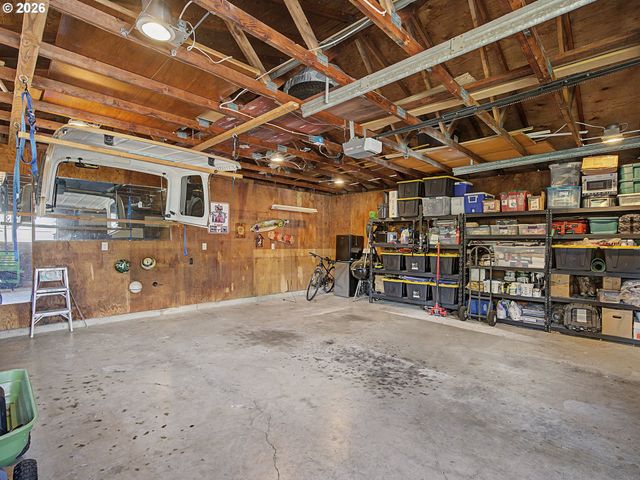 25 Ne 192nd Ave, Portland, OR 97230