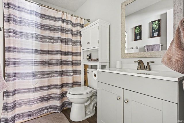 604 Chauncey Court, Mishawaka, IN 46545