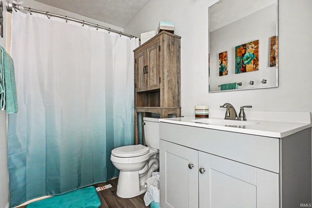 604 Chauncey Court, Mishawaka, IN 46545