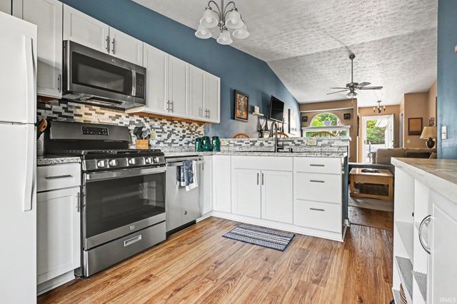 604 Chauncey Court, Mishawaka, IN 46545