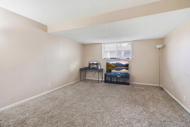 2269 11th Avenue E, North Saint Paul, MN 55109