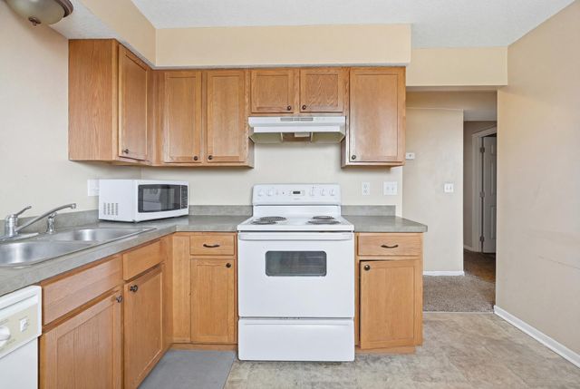 2269 11th Avenue E, North Saint Paul, MN 55109