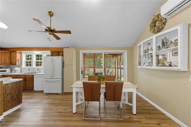 11 Observatory Road, Warwick, RI 02888