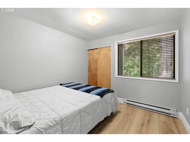 44 EAGLE CREST Dr 19, Lake Oswego, OR 97035