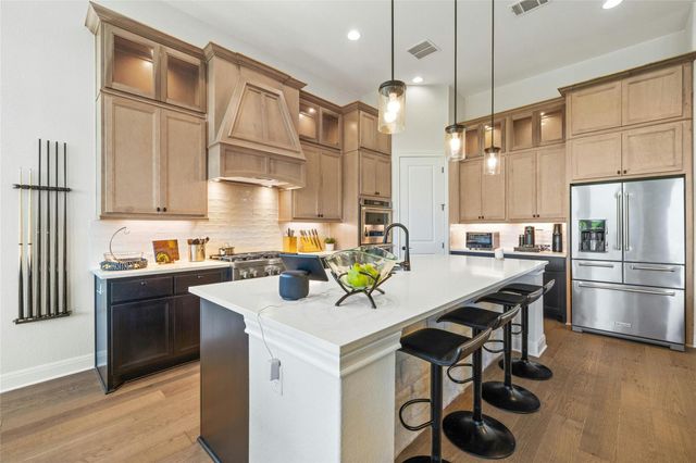 19612 Serenity LN, Lago Vista, TX 78645