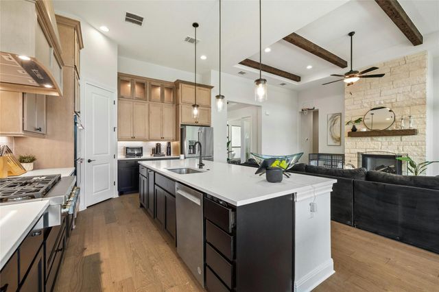 19612 Serenity LN, Lago Vista, TX 78645