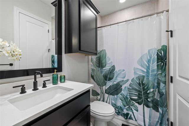 19612 Serenity LN, Lago Vista, TX 78645