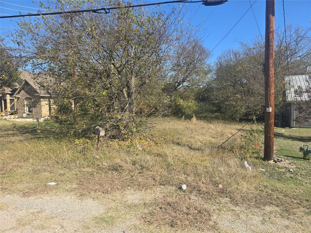 2052 Rogers Avenue, Lancaster, TX 75134