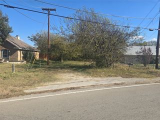 2052 Rogers Avenue, Lancaster, TX 75134