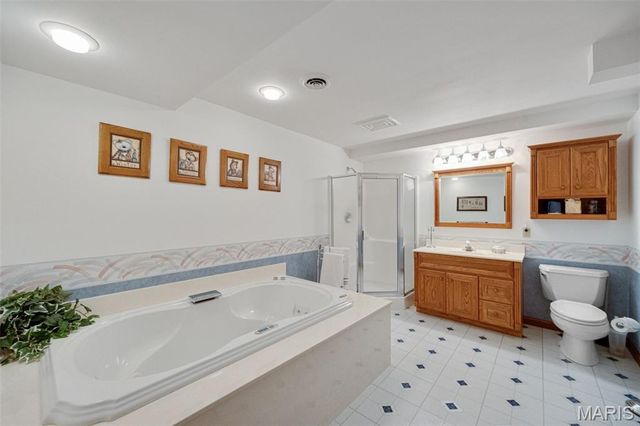 4517 Coyle Court, Unincorporated, MO 63128