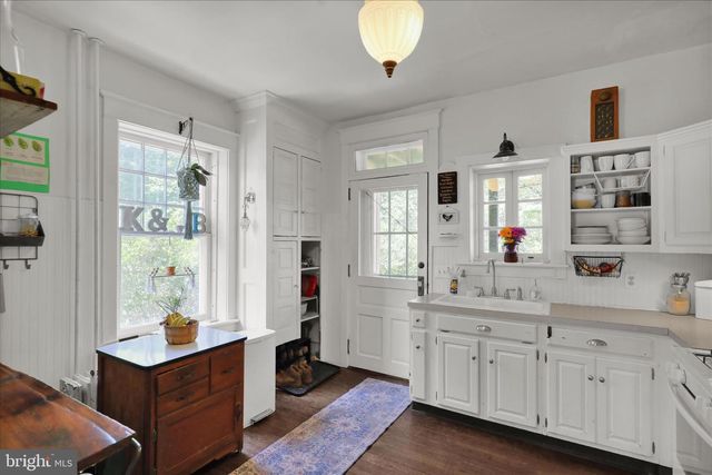 1939 WILLOW STREET PIKE, Lancaster, PA 17602