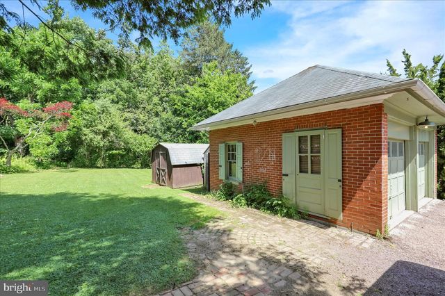 1939 WILLOW STREET PIKE, Lancaster, PA 17602